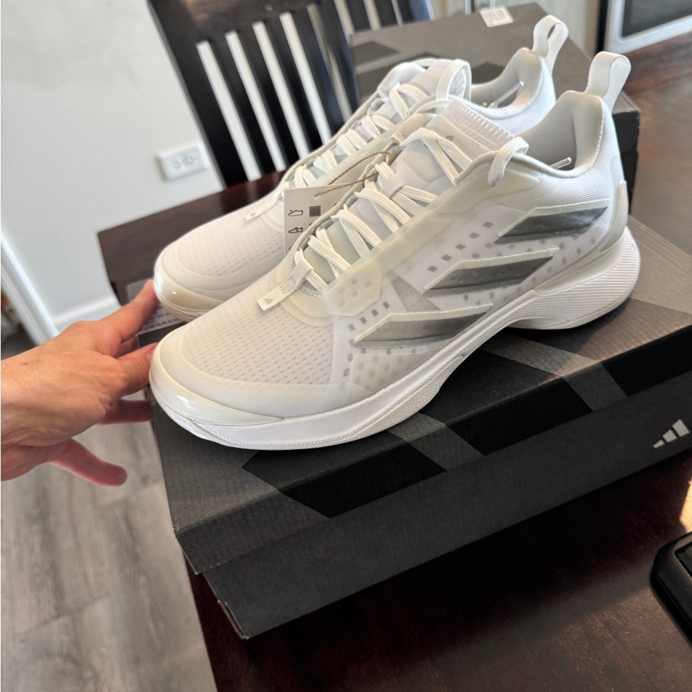 Adidas Avacourt Hardcourt Tennis Sneakers